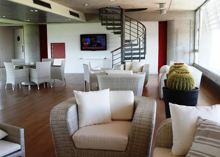 アパートホテル Allegra Gsp Sport Center ニコシア