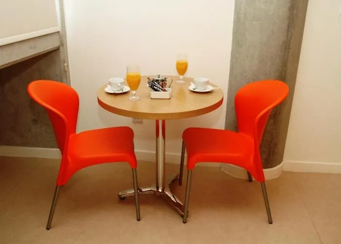 Allegra Gsp Sport Center ニコシア